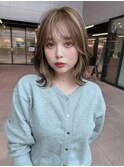 ハイライトデザインインナーカラーアンニュイミディくびれボブ