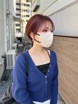 イロア(iroa) シースルーバングと大人暖色ショート