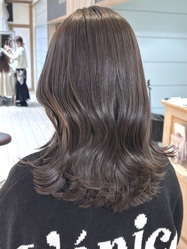 プラグ バイ ネオリーブ(plug by neolive) 小顔×髪質改善[髪質改善/縮毛矯正/韓国]T