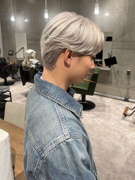 モニカ 栄店(MONIQA) シルバーカラー