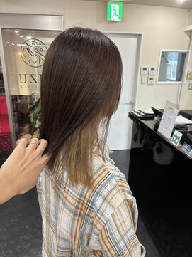 アイズ 渋沢(AIZU) インナーカラー