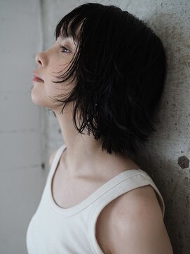 グリーン 町田(green) 【ショート】顔周りレイヤー×ウルフカット