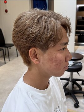 アイトーキョー 横浜(AI TOKYO) 挑戦しやすい王道ベージュカラー