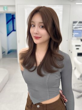 アマトウキョウスマートサロン(AMA TOKYO×Smart Salon) くびれレイヤー/顔まわりカット/レイヤーカット/小顔ヘア