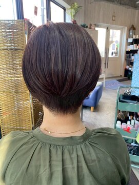 ビーチェ 小岩(Bice) 大人女性の暗めカラー×ツヤ感重視の髪質改善トリートメント