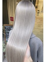 アース 栄店(HAIR&MAKE EARTH)&nbsp;ホワイトミルクティーグレージュ/ブリーチ2回～/栄/ハイトーン