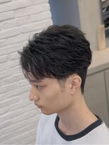 オーバル バイ アピッシュ(OVARL by apish)&nbsp;フェザーパーマニュアンスセンターパートメンズマッシュサラスト