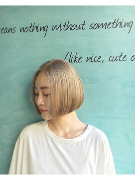 クラン(clan) 耳かけ厚めバングロング