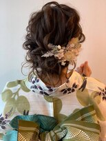 後れ毛が可愛い！浴衣シニヨンスタイル！