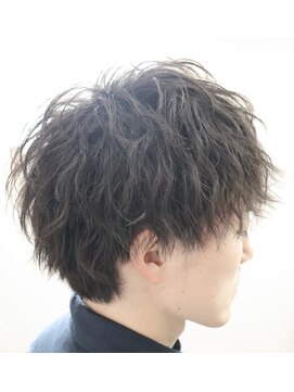 ウィスカーヘアー(whisker hair) ツイストスパイラルマッシュ