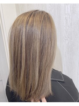 テーラヘアー 南行徳店(TELA HAIR) 陰影のある透明感溢れるバレイヤージュ♪【南行徳】