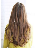 オティアプラスエヌ(OTTIA+n)&nbsp;20代30代40代　手抜きに見えない大人ロング【松山】