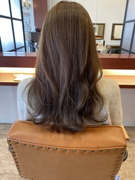 マーリャヘアー(mallia hair) シフォンベージュ