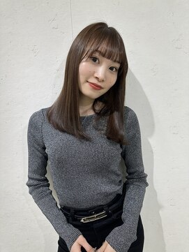 アム 表参道(am) 小顔薄めバンググレージュレイヤーロング前髪パーマ黒髪