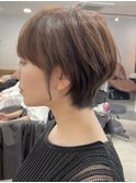 大人似合わせレイヤーカット30代40代50代ショート×アースカラー