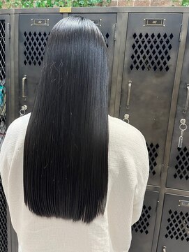 ナンバー ジルバ 立川(N° jillva) 韓国/縮毛矯正/酸性ストレート/髪質改善/ブルーブラック/黒髪