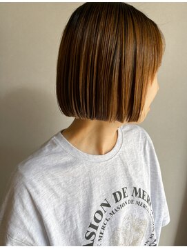 ブルー(BLUE) #BLUEボブ　切りっぱなし