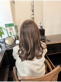 オリーブアッシュロングヘアー