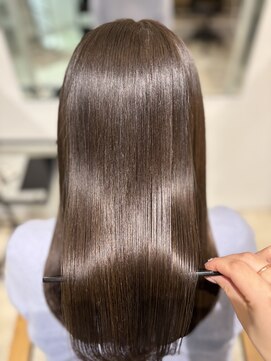 マチルダ(Matilda) ノーダメージカラー×髪質改善M.OTR