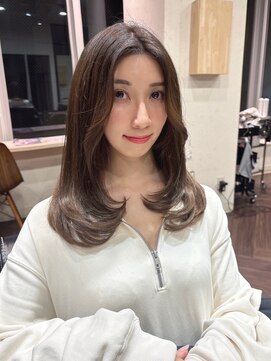 ニーフ 恵比寿(neaf) イメチェンホワイトブロンド外ハネボブ 美髪ワイドバング