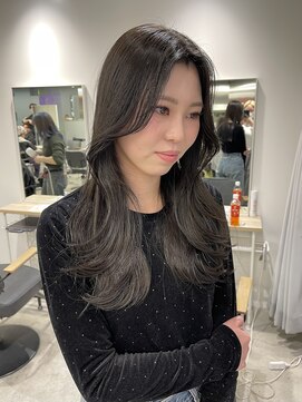 ゼスト 八王子店(ZEST) ハッシュカット/レイヤーカット【溝呂木結奈】