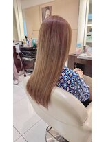 ヘア&エステ ヒロイン 西武池袋店&nbsp;ツヤツヤベージュロングスタイル