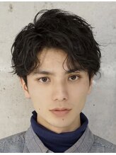 ゼンコー アオヤマ(ZENKO Aoyama)&nbsp;アップバング×黒髪×スパイラルパーマ×ツーブロック[表参道]