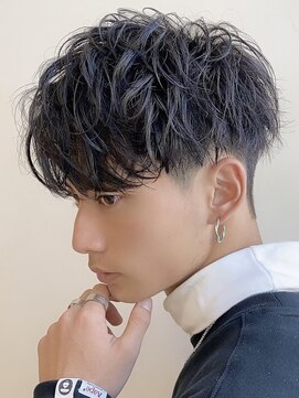 フィフス(fifth) 原宿ラウンドマッシュツイストスパイラルパーマツーブロック黒髪