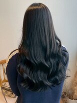 アモレット(amoretto)&nbsp;韓国ヘア 黒髪 透明感カラー 艶髪 韓国風巻き 髪質改善