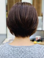 ミーティア バイ クアトロ(Meteor By QUATRO)&nbsp;まとまりのいい大人ボブ