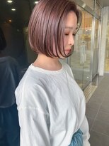 イェッカ(YECCA)&nbsp;ボブヘアに合う透けるシアーカラー