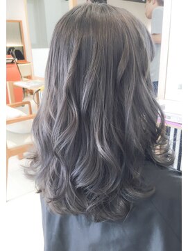 デイズ(days) 嫌な赤味ゼロ!ラベンダーアッシュベージュカラー☆透明感ヘア