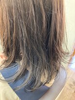 ヘアーゾーン ハチマルハチ 登戸駅前店(Hair Zone 808) セミロングマットグレージュ