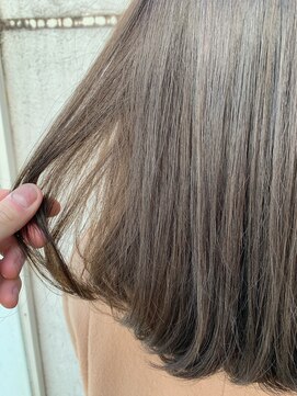 エムクランメイクス 原宿 表参道(m.clan MAKE'S) 透明感カラー オリーブベージュ グレージュ 地毛風カラー