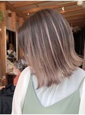 ダブルカラーピンクベージュベージュカラーケアブリーチレイヤー