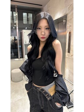 リリー(Lilley) 松岡宏海/ハネエクステ/顔まわり/ロングヘア/レイヤー/韓国ヘア