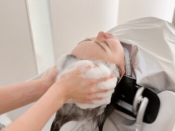 トータルビューティーハナコ(Total Beauty)の写真/心地よさに包まれる新感覚のリラックス体験！首まで血行促進しエイジングケアにも効果的♪