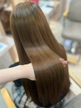 エス 熊谷(Ess) 暗めカラー/グランマッシュ/デザインカラー[髪質改善/熊谷]