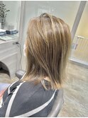 小顔くびれヘア◎オリーブベージュ×切りっぱなしボブ外ハネ