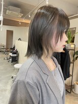 アルディイースト(hardi EAST) 赤みがでないオリーブカラー