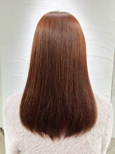 白髪を染めながら艶も欲しい！【水素カラー】がおすすめなのは？[大津/膳所/白髪染め]