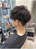 フェザーショート 刈り上げセンターパート ニュアンスデザイン