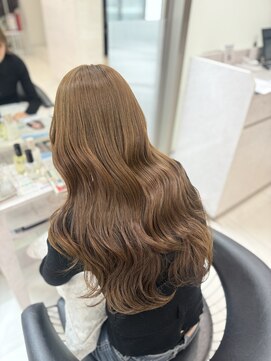 フォルテ ティアラ 横浜店(FORTE TIARA) 柔らか透明感オリーブベージュカラー