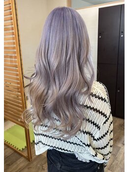 桃の木 ヘアー(桃の木 hair)の写真/ホワイトブリーチで透明感！髪質補正カラーの技術で、憧れの巻き髪を美髪で楽しもう♪飽きない理想の髪色へ