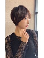 ダム(DaM) ショートボブ髪型20代30代40代50代前髪あり前髪な し面長丸顔