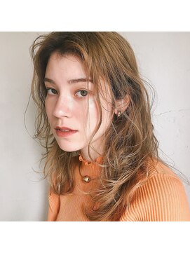 エスト ヘアー アメリ 松戸店(est hair Ameri) センターパートロングダブルカラー