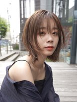インナーカラー/大人かわいいハンサムショート/ボブ前下がり