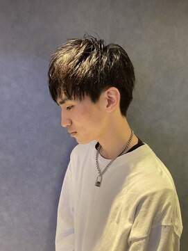 リベル(Liber) barber ツーブロック刈り上げショート
