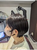 耳掛けショートボブ