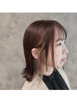 美容室 クリア 外はね　インナーカラー
